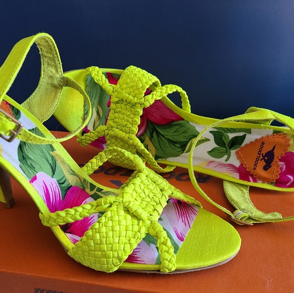 Brand New! Rocket Dog braided silk kiwi heels Size 8 - Picture 2 of 4